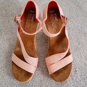 Toms espadrille wedges Sz 9.5